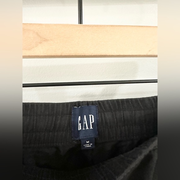NWT Gap Women’s Pull On Pants Black Size Medium - Picture 5 of 7